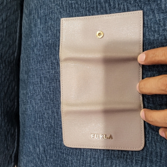 Furla Key Holder with the Box, card and Dust Bag.. Original - Picture 3 of 5